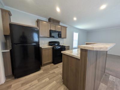 Photo 4 of 25 of home located at 15929 Villaire #668 Clinton Township, MI 48038
