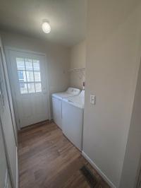 2019 Clayton 81FSN24443 Mobile Home