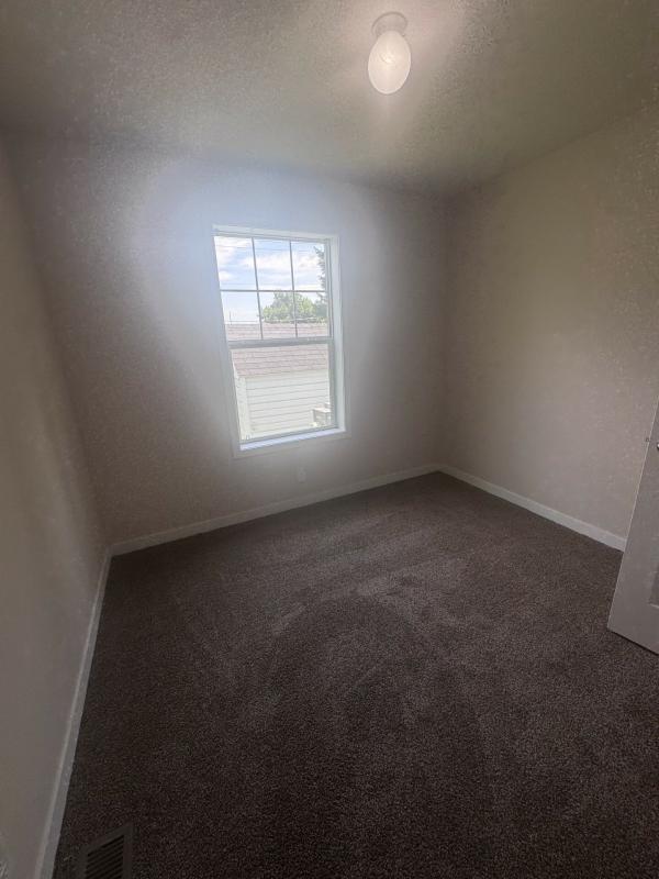 2019 Clayton 81FSN24443 Mobile Home