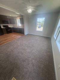2019 Clayton 81FSN24443 Mobile Home