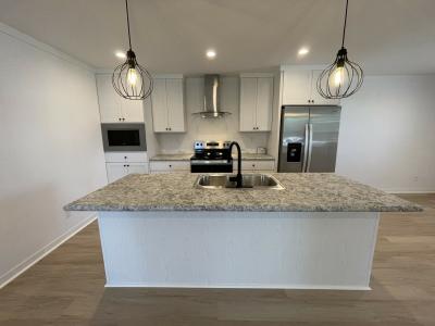 Photo 3 of 23 of home located at 21 Hanna Court Lot 0135 Fort Myers, FL 33908