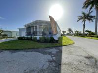 2026 Skyline/CHAMPION HOME BUILDERS LE 5081A Mobile Home