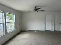 2023 Champion RA2852215 Mobile Home