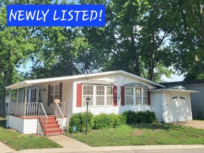 Mobile Home at 1110 Lakeview Road Elgin, IL 60123