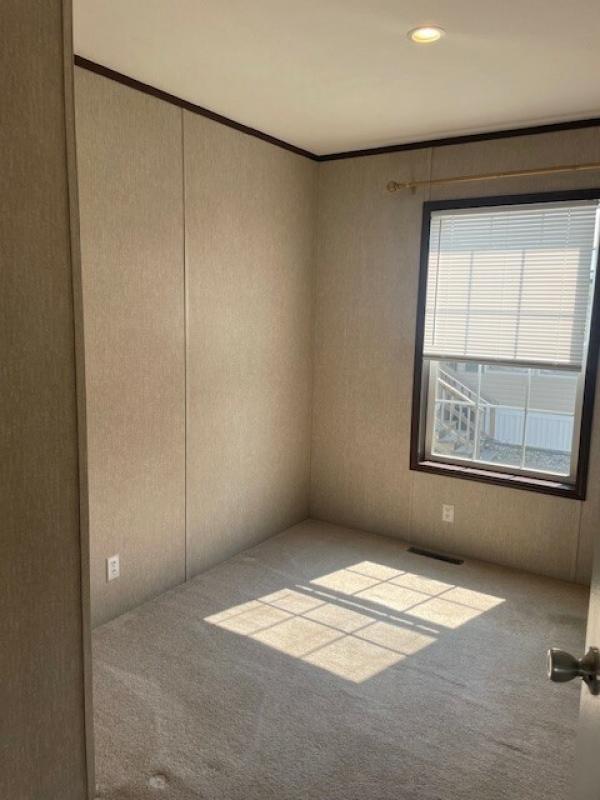 2022 Redman Homes 202 NWS-L-47631  Home