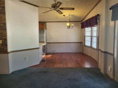 Photo 5 of 20 of home located at 1110 Lakeview Road Elgin, IL 60123