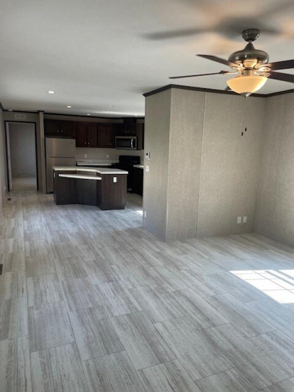 2022 Redman Homes 202 NWS-L-47631  Home