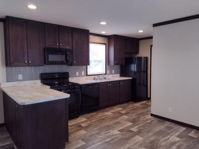 Mobile Home at 20487 Harmony Dr Clinton Township, MI 48036