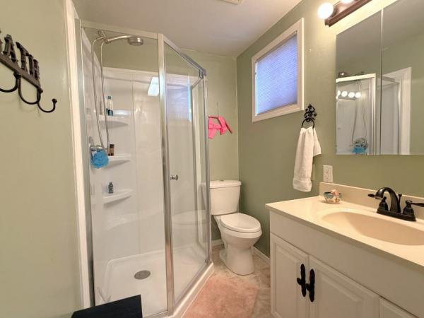 1984 Traveleze Industries Mobile Home For Sale