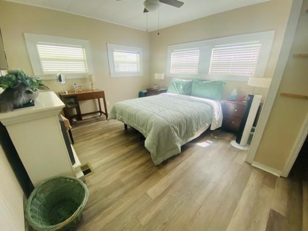 1973 OAKR HS Manufactured Home