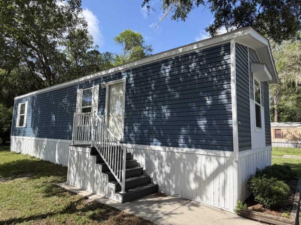 2022  Mobile Home For Sale