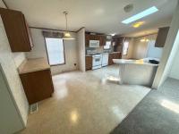 2005 Commodore Mobile Home