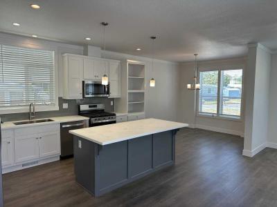 Photo 5 of 10 of home located at 11401 Topanga Canyon Blvd #117 Chatworth, CA 91311