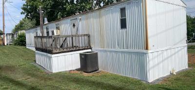 Mobile Home at 2350 Spring Lake Mhp Dr #1 Granite Falls, NC 28630