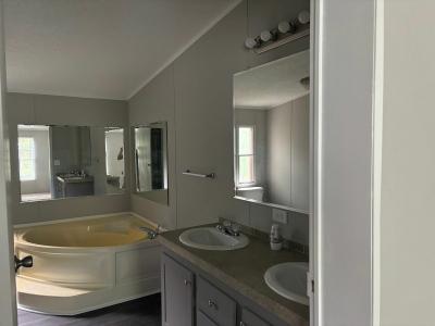 Photo 4 of 10 of home located at 1403 Plum St Texarkana, TX 75501