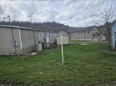 Photo 2 of 16 of home located at 169 Bertha Hill Rd Maidsville, WV 26541