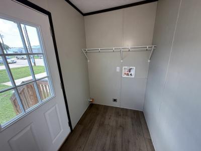 Photo 4 of 15 of home located at 1997 Fm389 Brenham, TX 77833