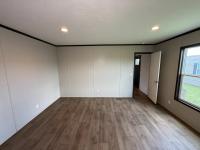 2022 MIYO 35MYO16763AH22 Manufactured Home