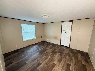 Photo 5 of 9 of home located at 5000 Allen Genoa Rd #91 Pasadena, TX 77504