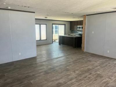 Photo 5 of 17 of home located at 6581 Frankoma Rd Tulsa, OK 74101