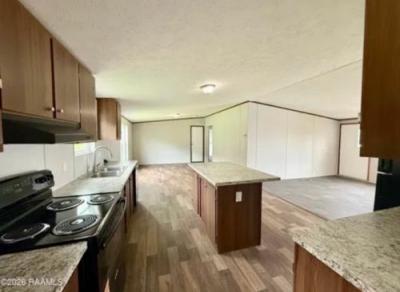 Photo 5 of 28 of home located at 207 Liz Dr Saint Martinville, LA 70582