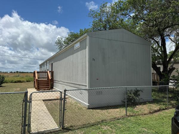 2022 ANNIVERSARY 31ANN16763IH22 Mobile Home For Sale