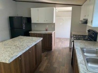 Photo 5 of 15 of home located at 14 Woodland Park Rd Waverly, OH 45690