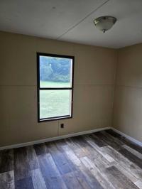 1984 SKYLINE Manufactured Home