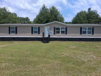 Mobile Home at 3875 Carolyn Ln Johnsonville, SC 29555
