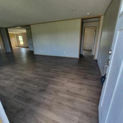 Photo 5 of 17 of home located at 83647 S 4700 Rd Stilwell, OK 74960