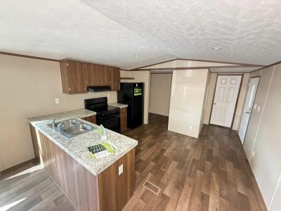 Photo 5 of 12 of home located at 3300 Spencer Hwy Trl E3 Pasadena, TX 77504
