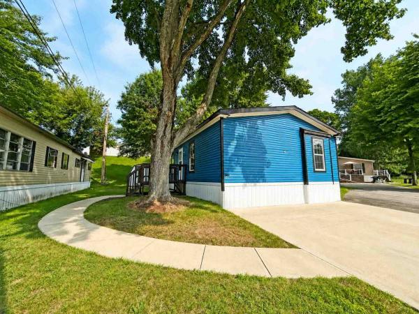 2019  Mobile Home For Sale