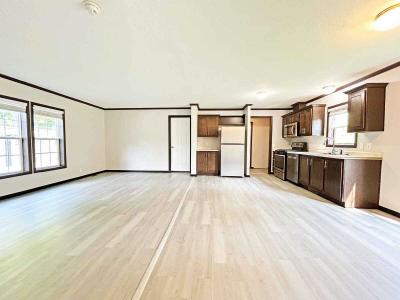 Photo 4 of 8 of home located at 199 Westwoods Amherst, OH 44001