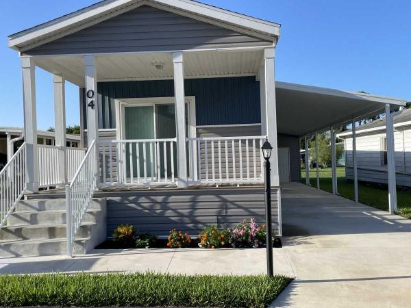 Photo 1 of 2 of home located at 4 Camino Real Ct Edgewater, FL 32132