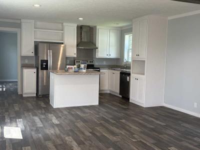 Photo 2 of 7 of home located at 220 Caroline Ln Dickson, TN 37055