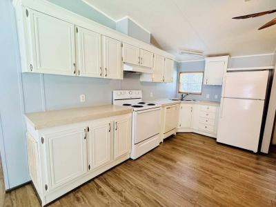 Photo 5 of 23 of home located at 2300 S. Nova Rd, Lot 19 Daytona Beach, FL 32119