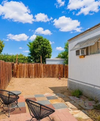Photo 4 of 8 of home located at 3255 E. Avenue R #49 Palmdale, CA 93550
