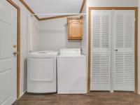 1995 Dutch Park Manufactured Home