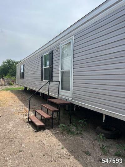 Mobile Home at People's Manufactured Homes 909 W Eldora Rd San Juan, TX 78589