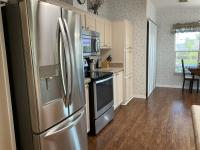 2005 Homes of Merit A17425 Mobile Home