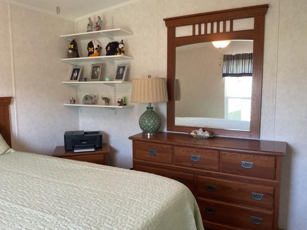 2005 Homes of Merit A17425 Mobile Home