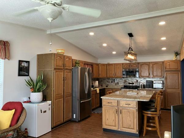 1990 Torch Triple crown Manufactured Home