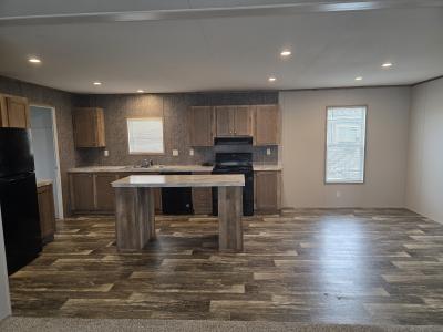 Photo 3 of 6 of home located at 7494 Golf Vista Blvd. #252 San Antonio, TX 78244