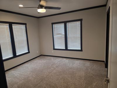 Photo 4 of 6 of home located at 7523 Back Nine San Antonio, TX 78244