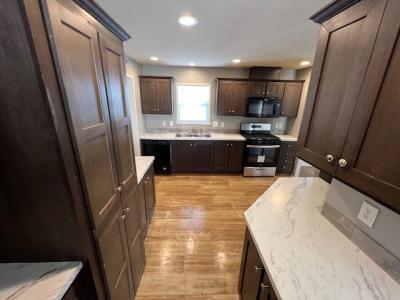Photo 2 of 7 of home located at 7541 Grant Drive Newport, MI 48166