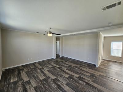 Photo 2 of 14 of home located at 380 Pineland Avenue Kyle, TX 78640