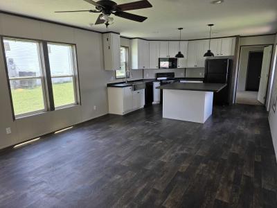 Photo 4 of 41 of home located at 4049 Trout #172 Charlotte, NC 28214