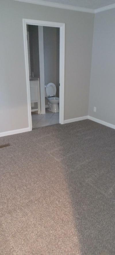 Photo 4 of 5 of home located at 11121 Veterans Memorial Hwy #60 Douglasville, GA 30134