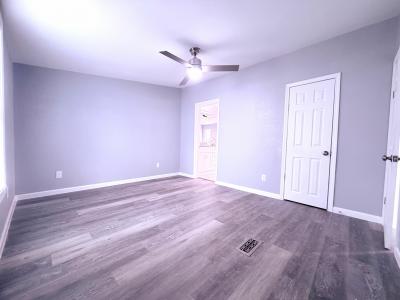 Photo 4 of 11 of home located at 114 Dolphin Drive Lot D114 Fayetteville, GA 30214