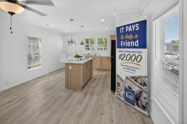 2026 Skyline 47 33  C826  Home